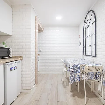 Fernando Lemos Estudio Lägenhet *