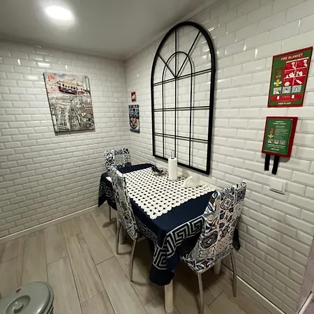 Fernando Lemos Estudio Appartement *